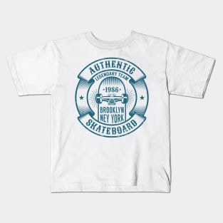 Skateboarding logo in retro style Kids T-Shirt